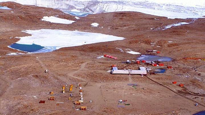The many milestones of India’s Maitri—30 bacteria species, ozone depletion, shadow bands