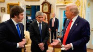 Caputo: “Trump es nuestro fan número uno, esta es una oportunidad para todos los…
