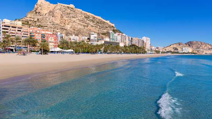 Temperaturas de verano en pleno otoño: así pinta el fin de semana en Alicante