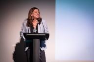 1.600 escolares de Granada participan en un proyecto educativo y cultural con Miguel Ríos y la OCG