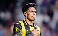 Peñarol derrotó 2-0 a Defensor Sporting y es el primer finalista de la Copa Uruguay 2025