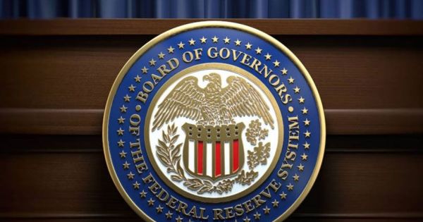 Reserva Federal reduce tasa de interés de referencia