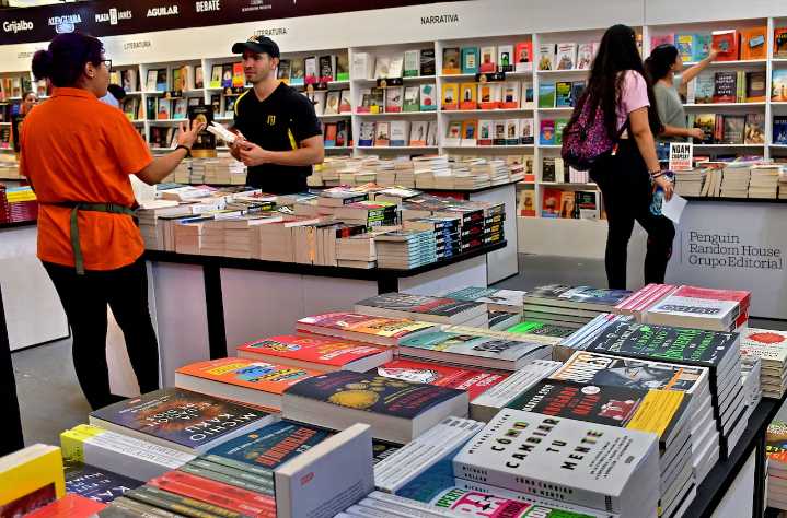 Feria Internacional del Libro de Cali celebra 10 años con más espacios, invitados y literatura para todos