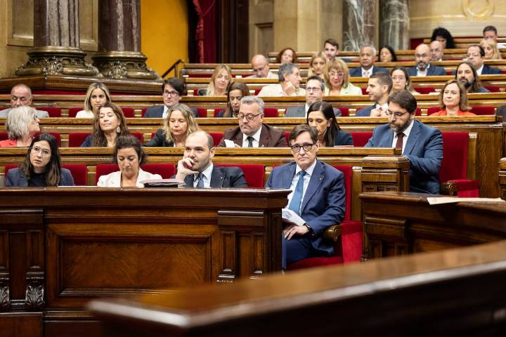 El Govern gestionará 13.000 pisos de la SAREB y 300 solares para reforzar su plan de vivienda