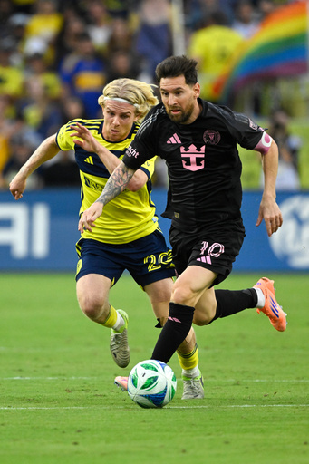 Messi scores second career MLS hat trick in Inter Miami's 5