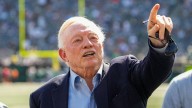 Jerry Jones hit with fine for middle finger: report