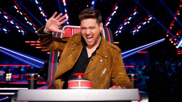 Michael Bublé Became The First Coach On The Voice To Break His Chair, And I Can’t Get Over His Reaction