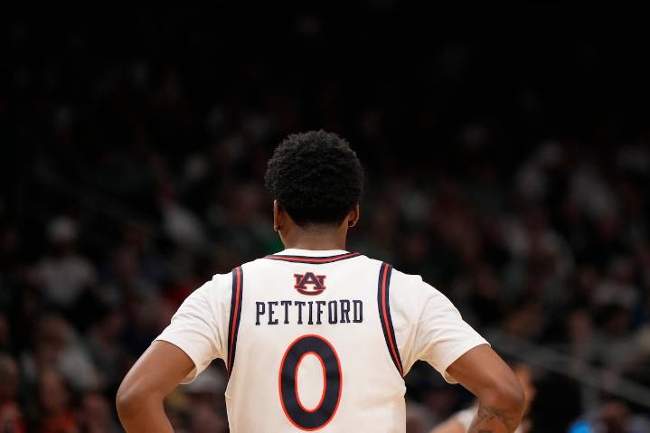 Auburn hoops gets some good news as football reaches a critical bye week