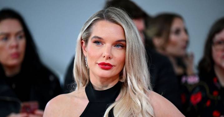 Helen Flanagan takes fresh swipe at ex Scott Sinclair as she's set to spend Christmas without kids