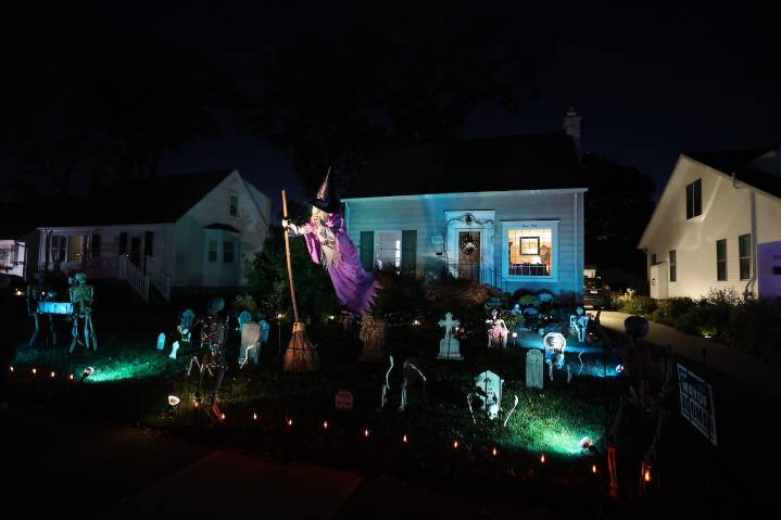 Halloween 2025 weather: Strong winds expected across Massachusetts