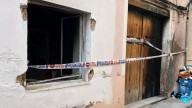 Rescate en la casa okupada de Cullera: "Un hombre pedía ayuda entre el humo y golpeé la reja para salvarlo"
