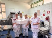 Pelarco celebra el Día de las Manipuladoras de Alimentos con emotiva sorpresa 