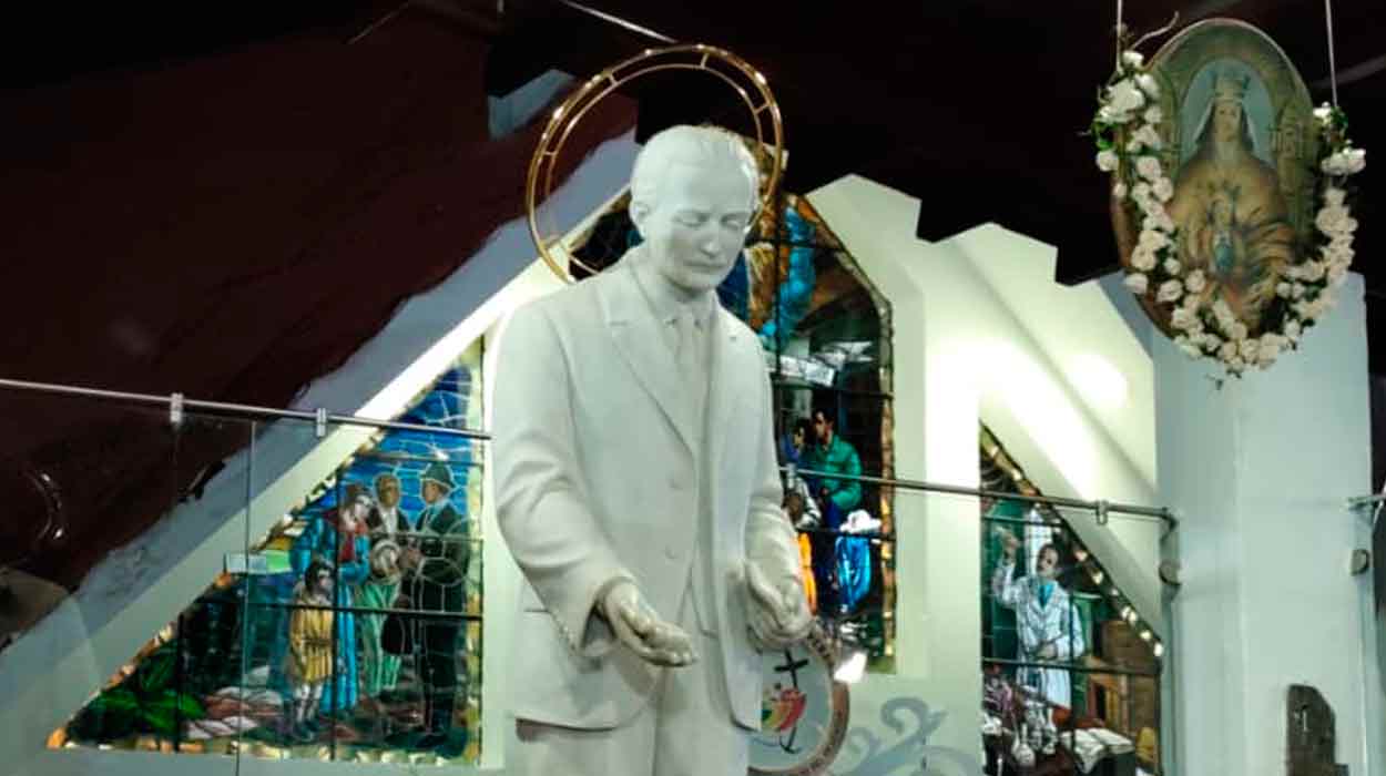 En Isnotú y La Candelaria José Gregorio Hernández ya tiene su aureola de Santo