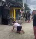 Con oleajes de hasta 6 metros de altura. Filipinas: así fue el dramático momento del sismo de magnitud 7,6 que azotó la costa sur y dejó 7 muertos