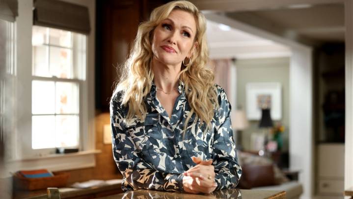 'Stumble' Trailer: Jenn Lyon Builds Underdog Cheer Squad in NBC Comedy