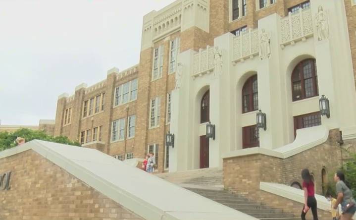Gun found in student’s backpack at Little Rock’s Central High School