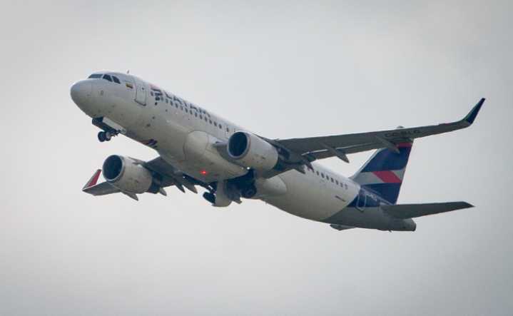 Colombia sumará más rutas aéreas internacionales en tres meses