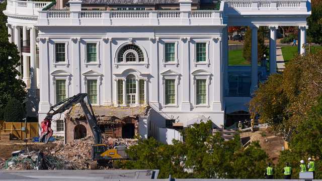 White House East Wing demolished as Trump moves forward with ballroom construction, AP photos show