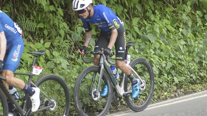 Equipo Canel’s- Java fue protagonista de la montaña en la Vuelta a Guatemala