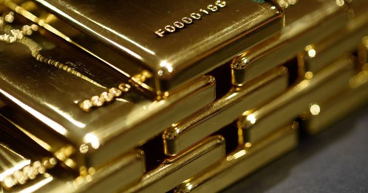 Gold Prices Hold Five-Day Rally On Fed Cut Bets, US Shutdown Concerns