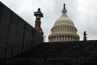 Senado estadounidense revoca aranceles de Donald Trump