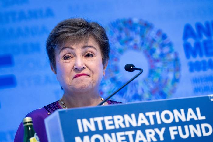 Alerta por situación de economía mundial