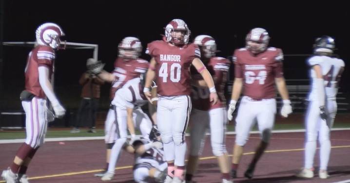 Bangor rolls to victory against Windham