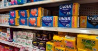 Investigadores alertan de la presencia de aditivos plásticos en las compresas