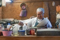 Tzintzuntzan ofrece talleres artesanales durante la Semana de Noche de Muertos