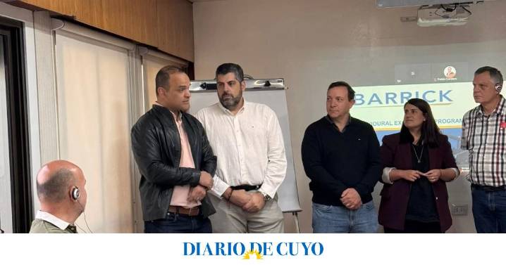 Docentes de la UCCuyo se capacitan para entrenar en liderazgo a personal de la Barrick