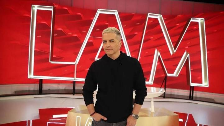 La figura que abandona a Ángel de Brito en su programa de Bondi Live