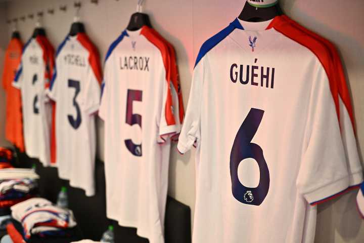 Team News: Two changes for Palace at Everton 