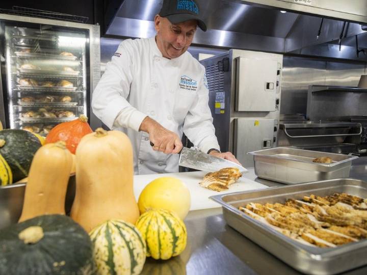Ottawa Mission expected to feed around 2,500 people on Thanksgiving
