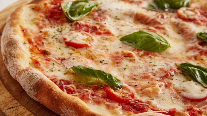 La RAE lo deja claro: cómo se pronuncia correctamente “pizza”
