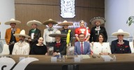 Encabeza José Luis Figueroa presentación del libro “El Charro, Poesía y Sentimiento”
