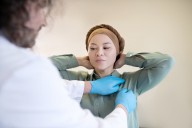 ¿Piensas hacerte algún estudio clínico de cáncer de mama? Profeco alerta sobre ofertas engañosas