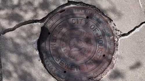 Southeast Houston homeowner responsible for sidewalk damage, 311 says