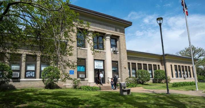 C.R. Council signals early support to rezone former Garfield school site