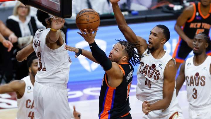 Watch Knicks vs. Cavaliers NBA opener tonight, free Streameast alternatives, start time, TV channel