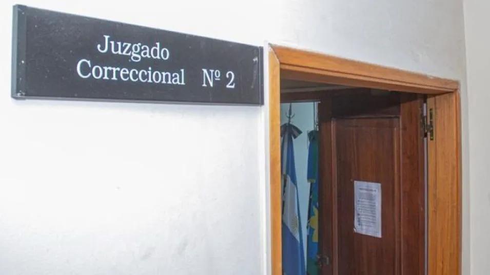 EL ENCAUSADO TIENE 29 AÑOS DE EDAD. Violencia de género: una condena a seis meses de prisión en suspenso