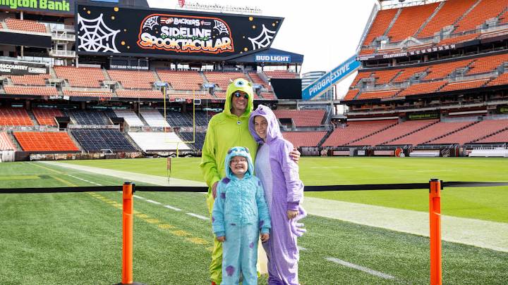 Jr. Browns Backers hosts inaugural Sideline Spooktacular