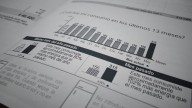 Gobierno revela que transmisora también cobró de más por la luz y devolverá el exceso a clientes
