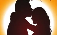Married Small Hero's Off Screen Love Story
