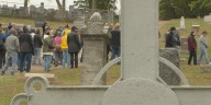 Siouxlanders explore local history at Floyd Cemetery walking tour