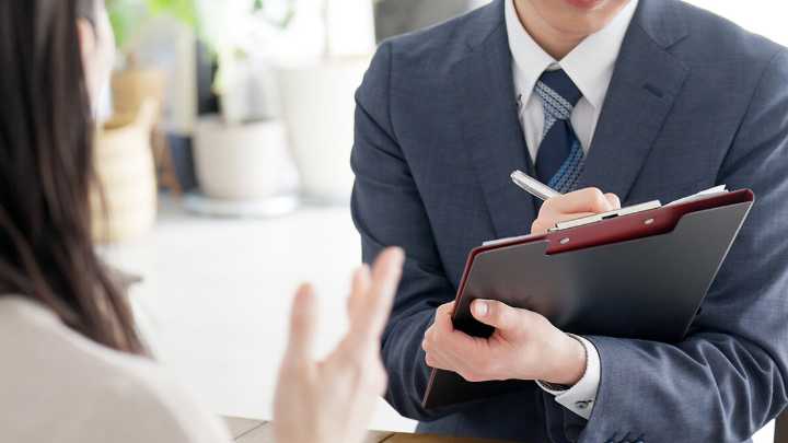 ¿Pueden despedirlo de su trabajo por enfermedad en Colombia? Esto dice la ley sobre las incapacidades; tenga cuidado con los días que pide
