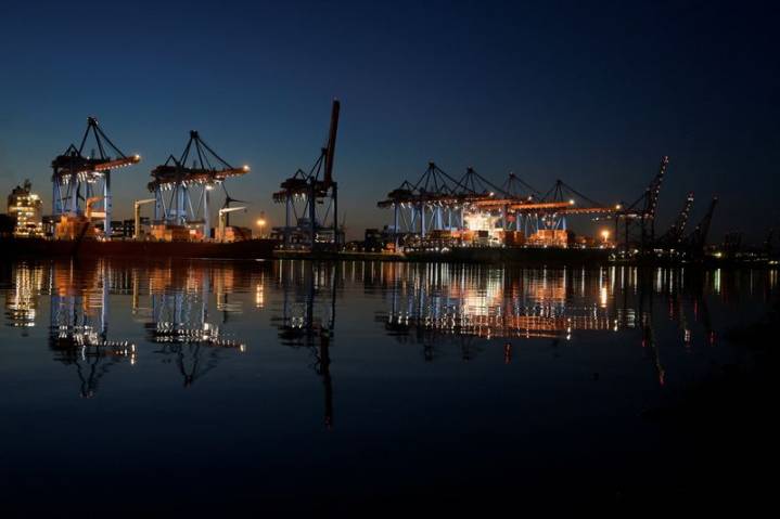 US tariffs a drag on EU confidence, jobs, ECB study finds