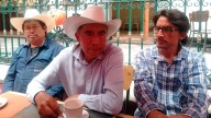 Comuneros frenan en Acatepec saqueo de arcilla verde y agua por parte de una minera