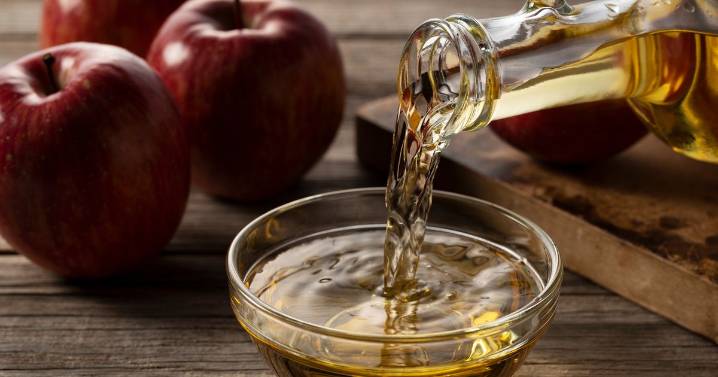 Why you need to drop washing up liquid into apple cider vinegar this Autumn