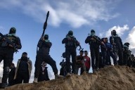 Los combatientes de Hamás refuerzan su control en Gaza, ensombreciendo el futuro del alto al fuego