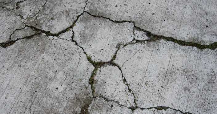 7.6-magnitude earthquake strikes offshore from southern Philippines and may cause tsunami